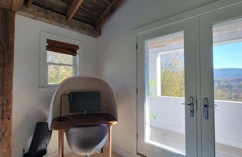 Town of Copake House | Modern Barn House - Hike & Ski Berkshire, Hudson Valley