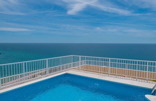 Marbella Seafront Promenade Apartment | Modern Beachfront Apartment!