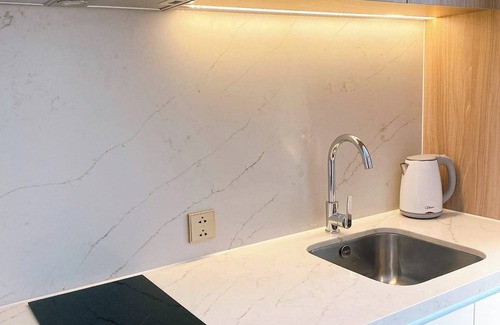 Ha Long Apartment | Modern Beachfront Apartment in Ha Long Bay