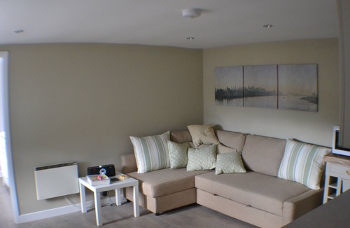 Bridgnorth House | Modern Bijou B&B or Holiday let accommodation, near Bridgnorth & Alveley WV156EA