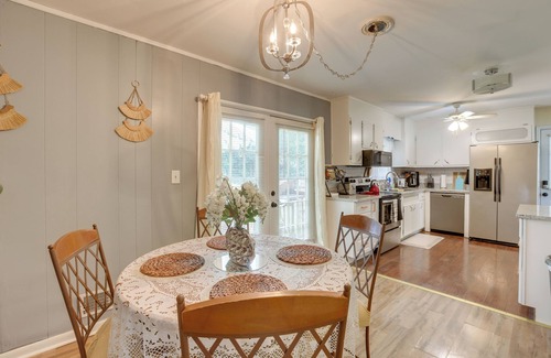 Center Point House | Modern Birmingham Escape w/Yard + Fire Pit!
