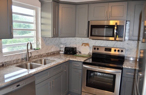 La Grande Princesse Condo | Modern & Breezy Condo in Beautiful Complex