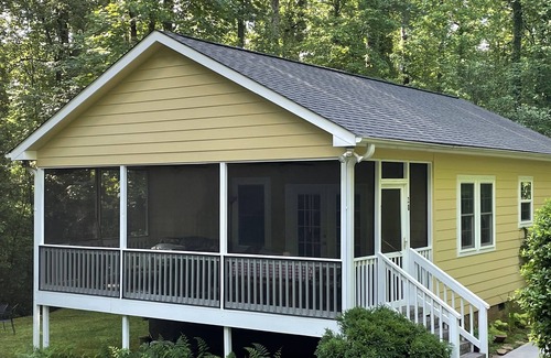 Cleveland Cabin | Modern cabin near Table Rock/Pretty Place