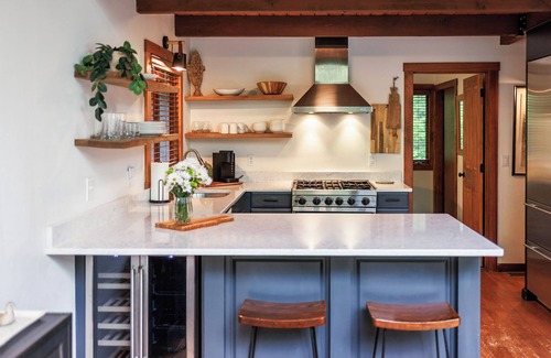 Weston House | Modern cabin oasis close to Stratton, Okemo, Bromley and Magic