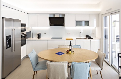 Cabanas House | Modern, central, 6 px