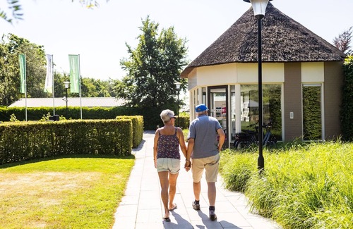 Municipality of Veldhoven Ski Chalet | Modern chalet on the water in the Brabant Kempen