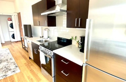 Cherry Creek Apartment | Modern Cherry Creek Studio