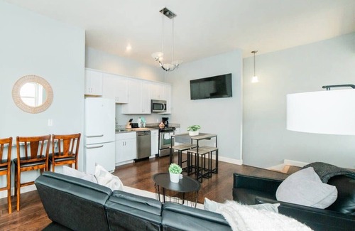 Allegheny-West Apartment | Modern Chic Suite - Amazing Location - GroupStay