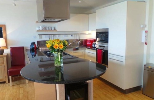 Seasalter House | Modern Coastal House near Whitstable with Spectacular Sea Views