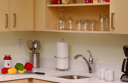 The Galleria Apartment | Modern Comfort in Houston's Shopping Hub! Close to Galleria Mall!