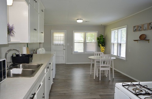 Central Oklahoma City House | Modern Comforts/7min to Downtown