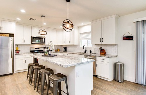 South Scottsdale Villa | Modern Comforts Near Old Town Scottsdale and Asu!