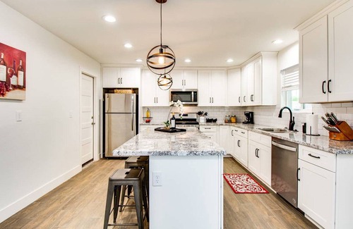South Scottsdale Villa | Modern Comforts Near Old Town Scottsdale and Asu!