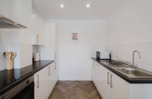 Upton House | Modern & comfy 3 bed house