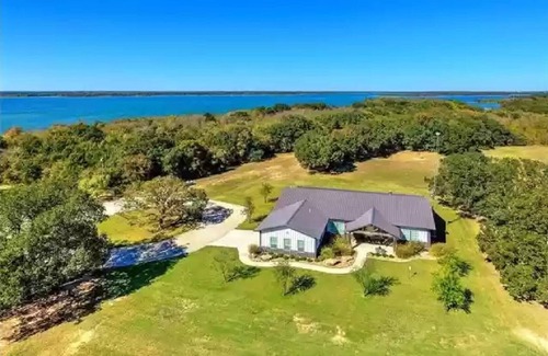 Pilot Point Other | Modern, Comfy & Stylish Farmhouse - Direct Lake Access/Fishing Pond/Wildlife
