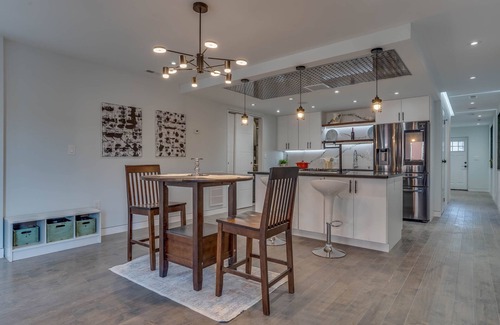 Truxton Circle Condo | Modern Condo in the Heart of D.C
