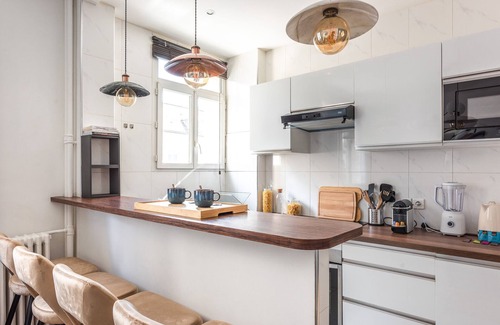 Necker Apartment | Modern & Cosy flat - 4 guests near Eiffel Tower