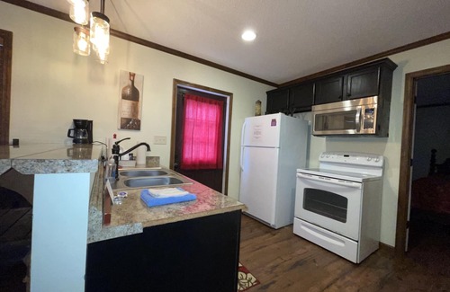Hartsfield House | Modern Cottages - Hanks`s Cottage