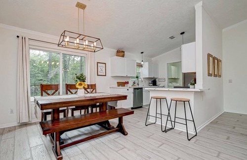 Stagecoach Cabin | Modern Country Home in Magnolia