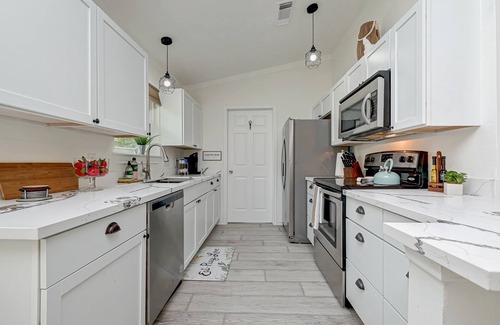 Stagecoach Cabin | Modern Country Home in Magnolia