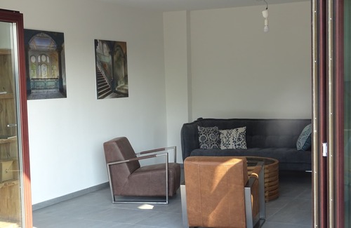 Boppard House | Modern country villa in an idyllic location, ground floor suitable for wheelchair users
