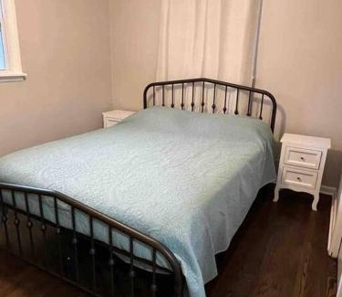 Shawnee Apartment | Modern & Cozy 2 bedroom home near downtown Shawnee