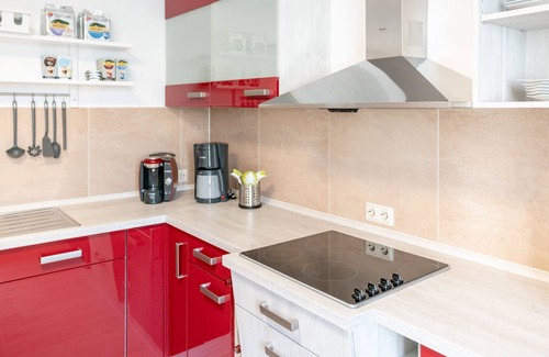 Halberstadt Apartment | Modern, cozy apartment. Central, with a view of the popular Spiegelberg mountains.