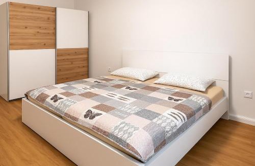 Jesenice Apartment | Modern & Cozy Apartment Jesenice