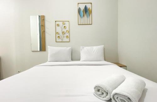 Cikarang Apartment | Modern Design Studio at Vasanta Innopark Apartment By Travelio