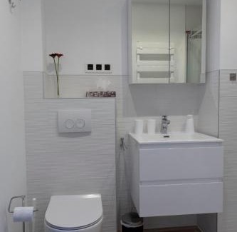 Vossegat-Roosendaal Apartment | Modern duplex with garden