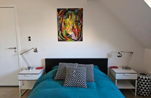 Vossegat-Roosendaal Apartment | Modern duplex with garden
