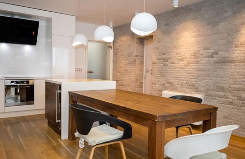 Primorski Apartment | Modern Elegance in Varna - Spacious 3-Bedroom Home by Flat Mаnаger