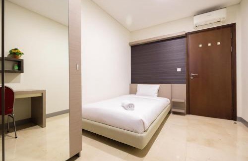 Mampang Prapatan Apartment | Modern Elegant Design 2BR L'Avenue Apartment By Travelio