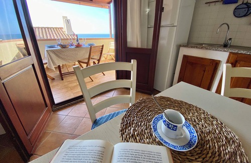Funtana Meiga House | Modern Equipped Holiday Home for Families with Sew View in the Sinis Peninsula