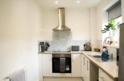 Speke House | Modern family home in Speke (5 minutes away from Liverpool John Lennon Airport)