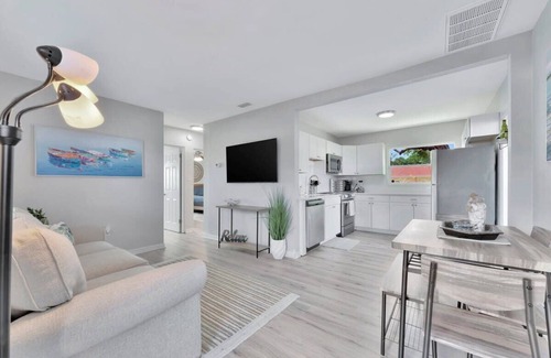 Seminole House | Modern Family Home Near Beach, Game Yard, Pets OK!