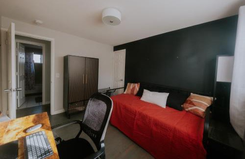 Westminster House | Modern Farmhouse Retreat with Hot Tub, Sauna & Cold Plunge