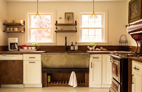 Walker Valley House | Modern farmhouse, upstate NY, 4-5 bedrooms 2 1/2 baths sleeps 8-10 guests