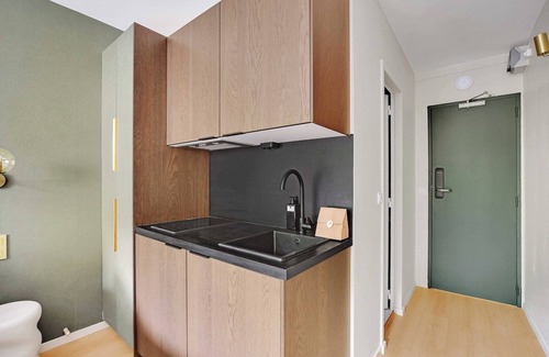 Meudon-la-Foret Apartment | Modern "green Suites" Residence - Meudon/velizy