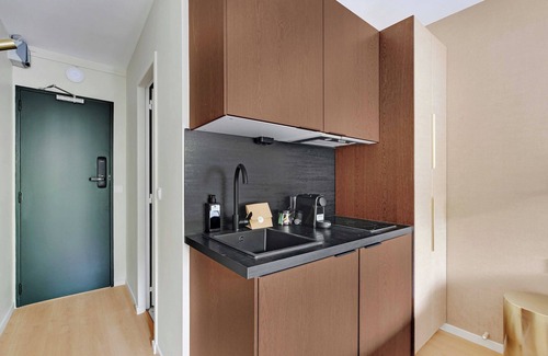 Meudon-la-Foret Apartment | Modern "green Suites" Residence - Meudon/velizy