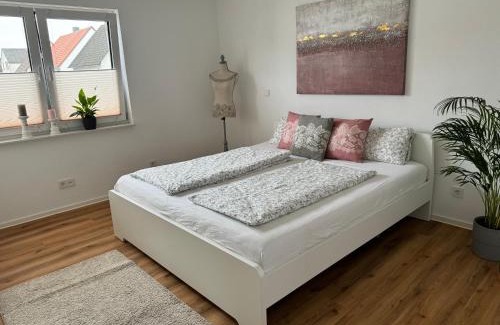 Linden Apartment | Modern & großzügig! Ideal für Familie & Arbeit