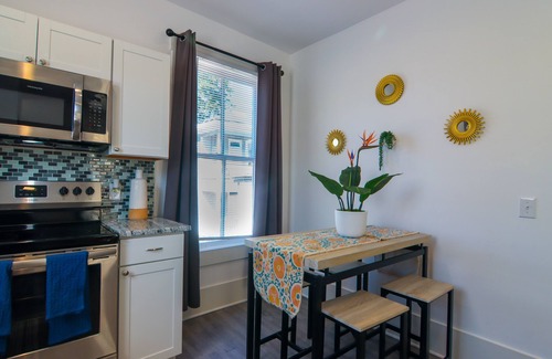 Metropolitan Apartment | Modern Guest Home in Historic District Savannah