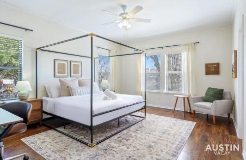 Clarksville House | Modern Haven with King Suite and Impeccable Location