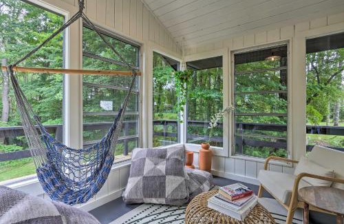 Parksville House | Modern Hideaway with Deck and State Forest Access
