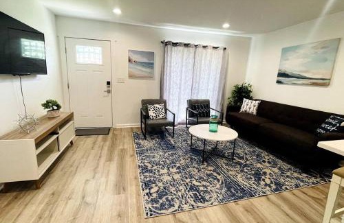 Paw Creek House | Modern Home Near Uptown CLT, Airport and More