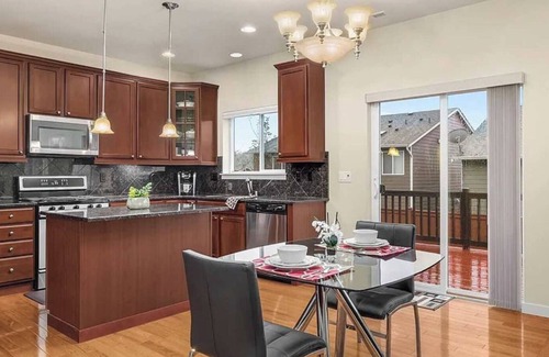 Bothell House | Modern Home on 223rd Pl SE #41847