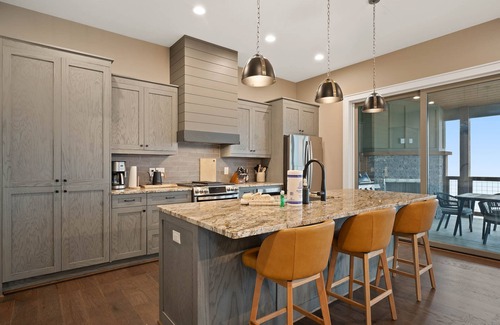 Deep Gap Cabin | Modern Home with Community Amenities