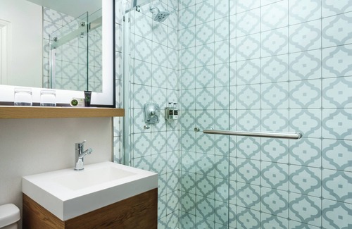 Theater District Hotel | Modern Hotel Near Union Square: Perfect for Exploring San Francisco’s Best Spots