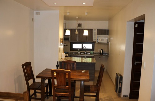 Mendoza House | Modern House-Great Garden with barbecue,Beautiful Pool and Garage