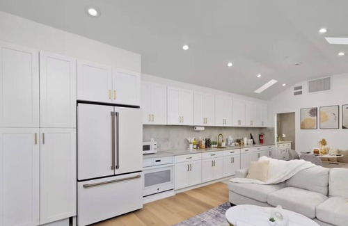 Lucerne - Higuera House | Modern House in Culver City Santa Monica